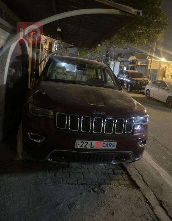 جيب جراند شيروكي 2018 للبيع في العراق -  بغداد